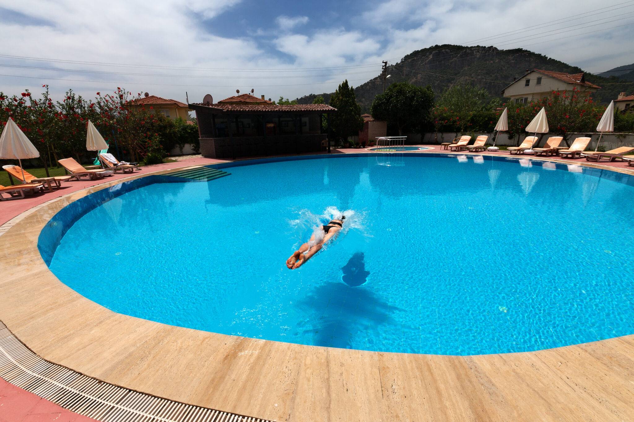 Rundpool für den Sommer