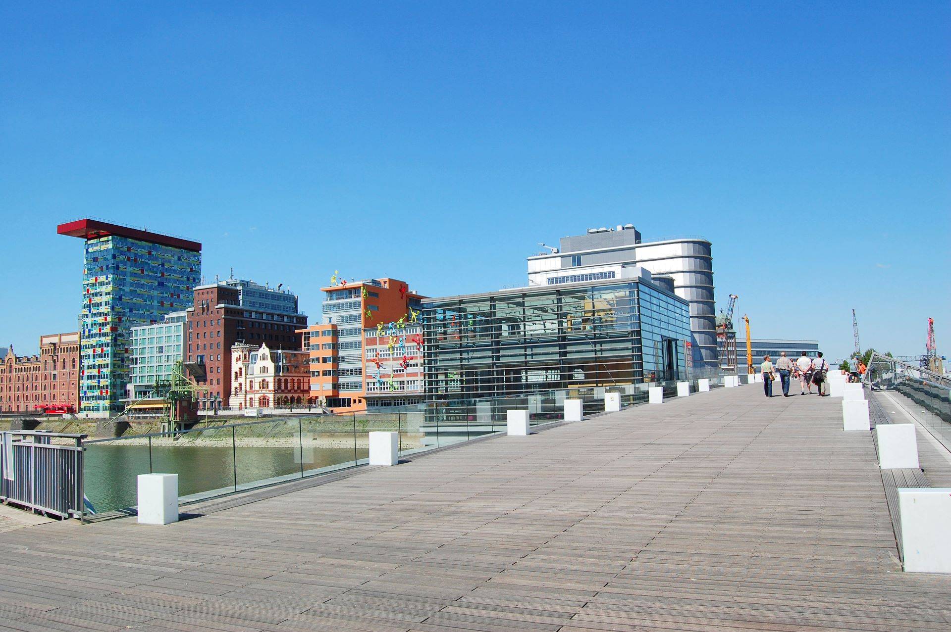 Bürogebäude im Medienhafen Düsseldorf